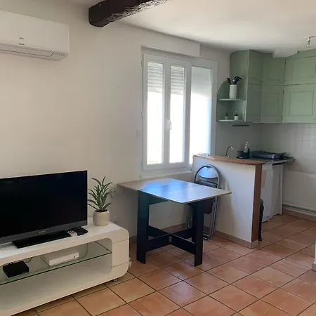 Studio Cosy Avec Clim 33M2 Aimargues Exterior foto